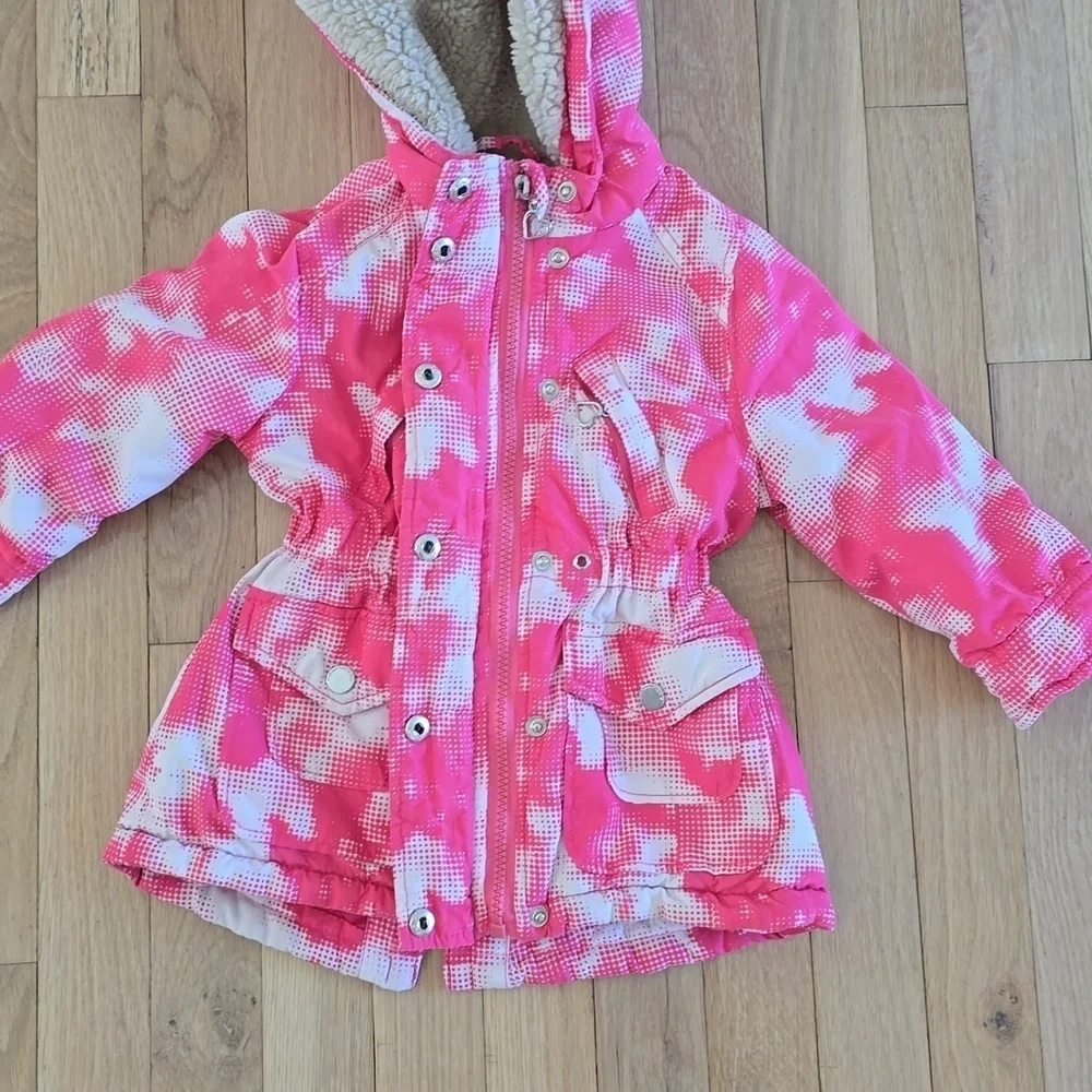 Girl's jacket. Size 2T